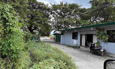 Commercial or Mixed use along the High way