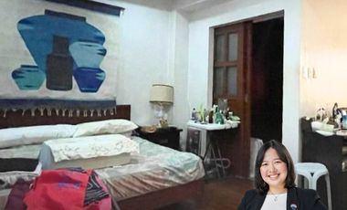 FOR SALE: Palm Village, Makati City 2 Bedroom, Good Deal! - Makati House near Rockwell (Direct Buyers Only) - San Lorenzo Village, Urdaneta Village, F