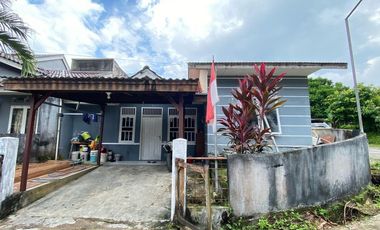 DIJUAL CEPAT RUMAH POSISI HOOK DI BALIKPAPAN REGENCY –