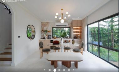 Setthasiri Bangna Km.10: 59.30sqwah 247sqm. 4bed 4bath Sell: 29,900,000 Rent: 180,000/mth. Am: 065619----