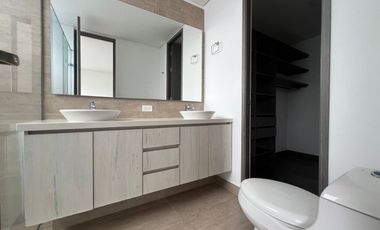 Apartamento en Arriendo en Las Brujas, Envigado Antioquia