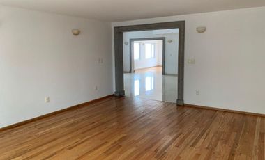 Casa en Venta en Lomas de Chapultepec