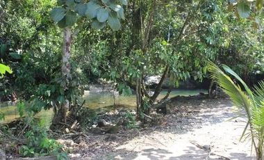 Venta de Quinta con Piscina Urbanización Cascada Azul, Pedro Vicente Maldonado