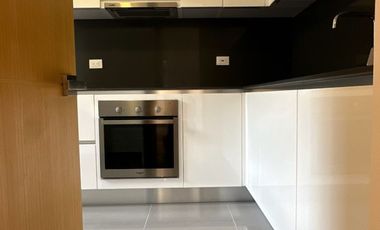 Venta apartamento en North Point House.  Espacio, confort y exclusividad!