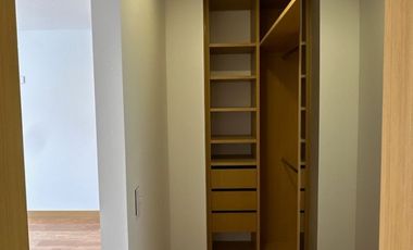 Venta apartamento en North Point House.  Espacio, confort y exclusividad!