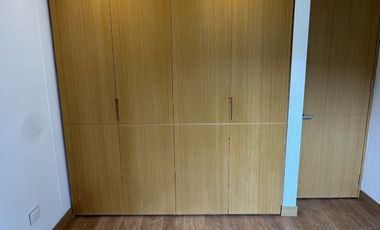 Venta apartamento en North Point House.  Espacio, confort y exclusividad!