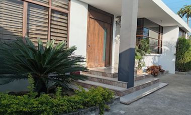 CASA EN VENTA EN LA LOTIZACIÓN 