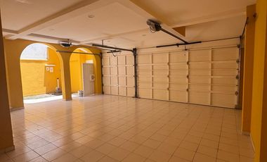 CASA EN COSTA DE ORO