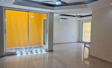 CASA EN COSTA DE ORO