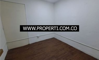 Casa Comercial en Arriendo Sector Conquistadores - Laureles