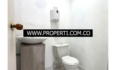 Casa Comercial en Arriendo Sector Conquistadores - Laureles