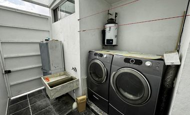 Casa en Renta amueblada en $17,500.00 Coto Real del Bosque, Bosques de Santa Anita, Tlajomulco de Zuñiga, Jalisco