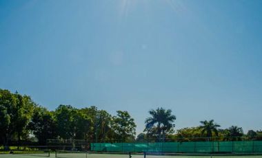 Terreno en venta en Fraccionamiento Lomas de Cocoyoc, Morelos