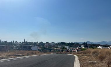 Terreno en venta en Fraccionamiento Lomas de Cocoyoc, Morelos