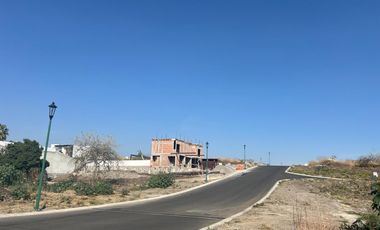 Terreno en venta en Fraccionamiento Lomas de Cocoyoc, Morelos