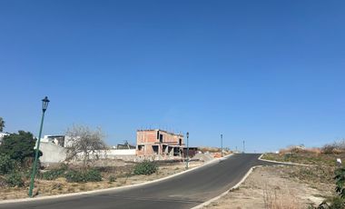 Terreno en venta en Fraccionamiento Lomas de Cocoyoc, Morelos