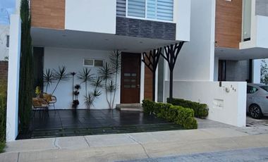 Casa en Venta al Norte de Aguascalientes Residencial Punta del Cielo Condominio Privado Punta del Carmen