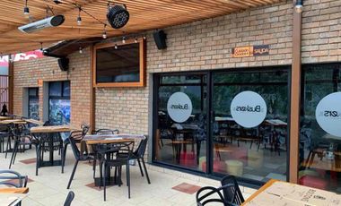 HERMOSO LOCAL COMERCIAL UBICADO EN EL SEGUNDO PISO / ROOFTOOP