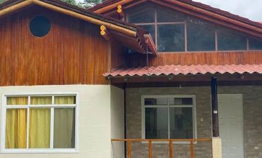 Venta de Quinta en Urbanización Cascada Azul, Pedro Vicente Maldonado