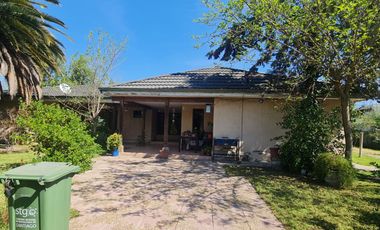 Casa 4 dormitorios 3 baños estacionamientos, Francisco Hidalgo Peñaflor