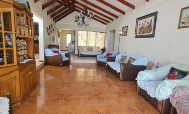 Casa 4 dormitorios 3 baños estacionamientos, Francisco Hidalgo Peñaflor