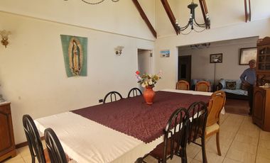 Casa 4 dormitorios 3 baños estacionamientos, Francisco Hidalgo Peñaflor