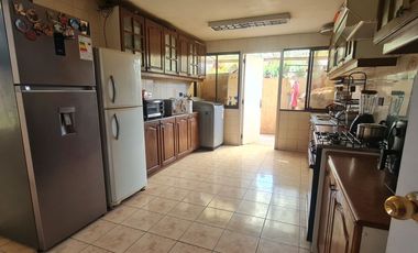 Casa 4 dormitorios 3 baños estacionamientos, Francisco Hidalgo Peñaflor