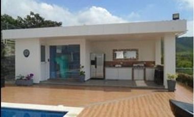 CASA CONDOMINIO DAPA