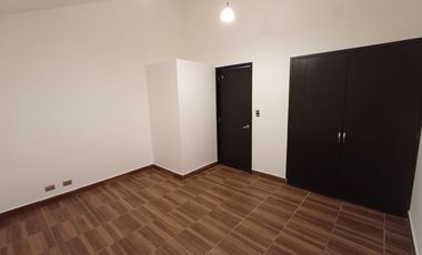 Casa en Renta en Valle de San Javier | 3 Recámaras + Estudio | Fraccionamiento Privado