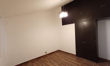 Casa en Renta en Valle de San Javier | 3 Recámaras + Estudio | Fraccionamiento Privado