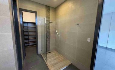 ALQUILER DE CASA MODERNA EN MOCOLI SAMBORONDON.