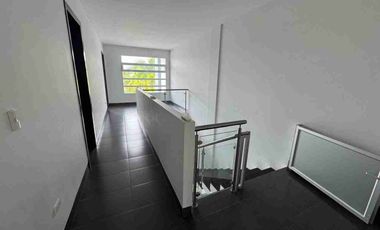 ALQUILER DE CASA MODERNA EN MOCOLI SAMBORONDON.