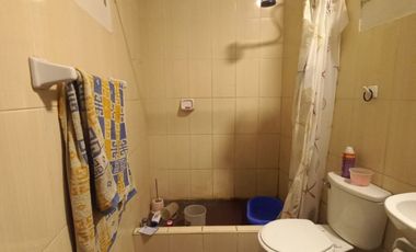 Se Vende Casa De 2 Pisos Cerca A La Estacion Los Postes