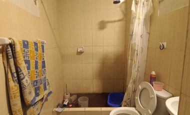 Se Vende Casa De 2 Pisos Cerca A La Estacion Los Postes
