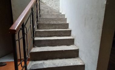 Se Vende Casa De 2 Pisos Cerca A La Estacion Los Postes