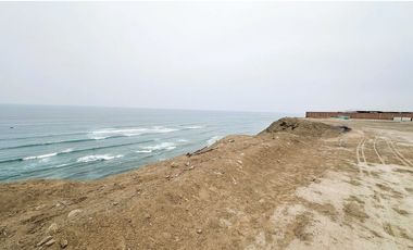 Terreno Comercial en Venta en Chancay 8 Has Frente al Mar