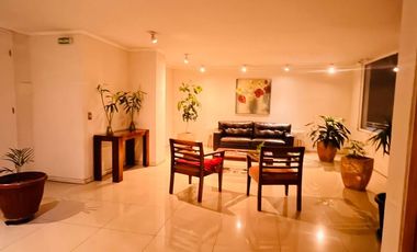 Venta departamento dos estacionamientos cond.  Bosque Azapa