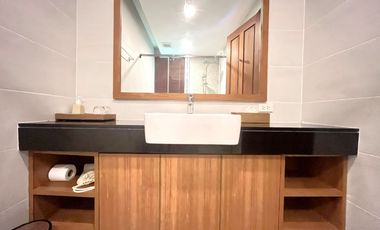 2-Bedroom, 2-Bathroom Pool Villa with Sea View on the Hillside in Ao Nang, Krabi