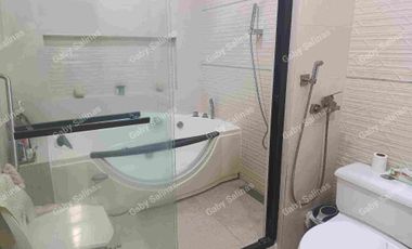 VENDO CASA AMOBLADA en urbanización Villa Club Guayas Ecuador