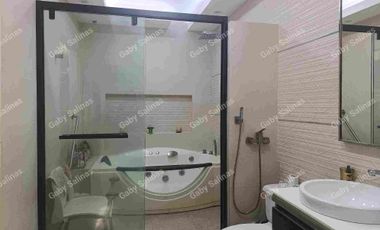 VENDO CASA AMOBLADA en urbanización Villa Club Guayas Ecuador