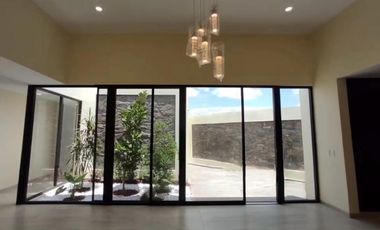 CASA EN VENTA EN VIÑA ANTIGUA