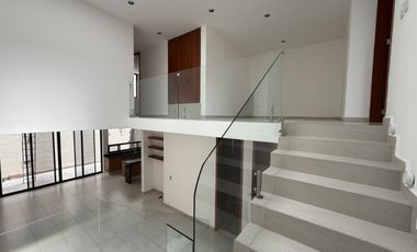 RENTA DE CASA CUARTOS CON BAÑOS COMPLETOS, ZONA NORTE, LEÓN, GTO.