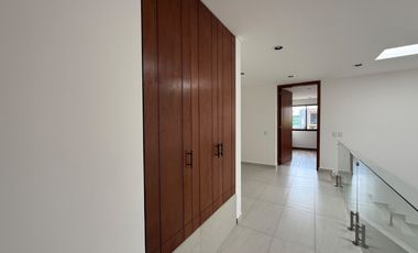 RENTA DE CASA CUARTOS CON BAÑOS COMPLETOS, ZONA NORTE, LEÓN, GTO.