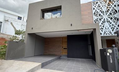 RENTA DE CASA CUARTOS CON BAÑOS COMPLETOS, ZONA NORTE, LEÓN, GTO.