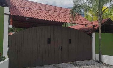 Quinta en venta en Jardines de la Silla, Juárez, N.L.