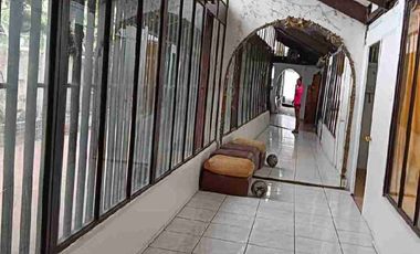 SE ARRIENDA CASA GRANDE COMERCIAL , CENTRO ESTETICA, CASA REPOSO , TALLER MECANICO , ELECTRICO , MARKET