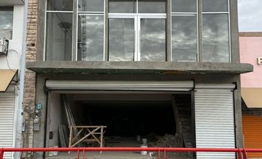 SE RENTA LOCA COMERCIAL EN LA AVENIDA JUAREZ