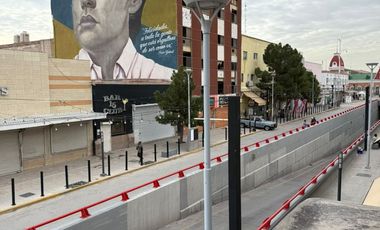 SE RENTA LOCA COMERCIAL EN LA AVENIDA JUAREZ