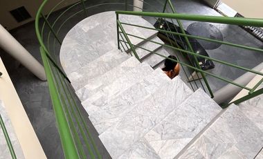 Edificio comercial de Alquiler en Kennedy Norte