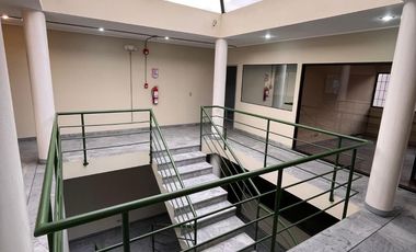 Edificio comercial de Alquiler en Kennedy Norte